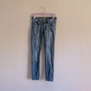 Skinny jeans